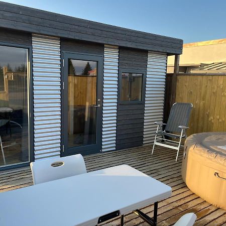 Villa Adorable Tiny House In Reikiavik Exterior foto